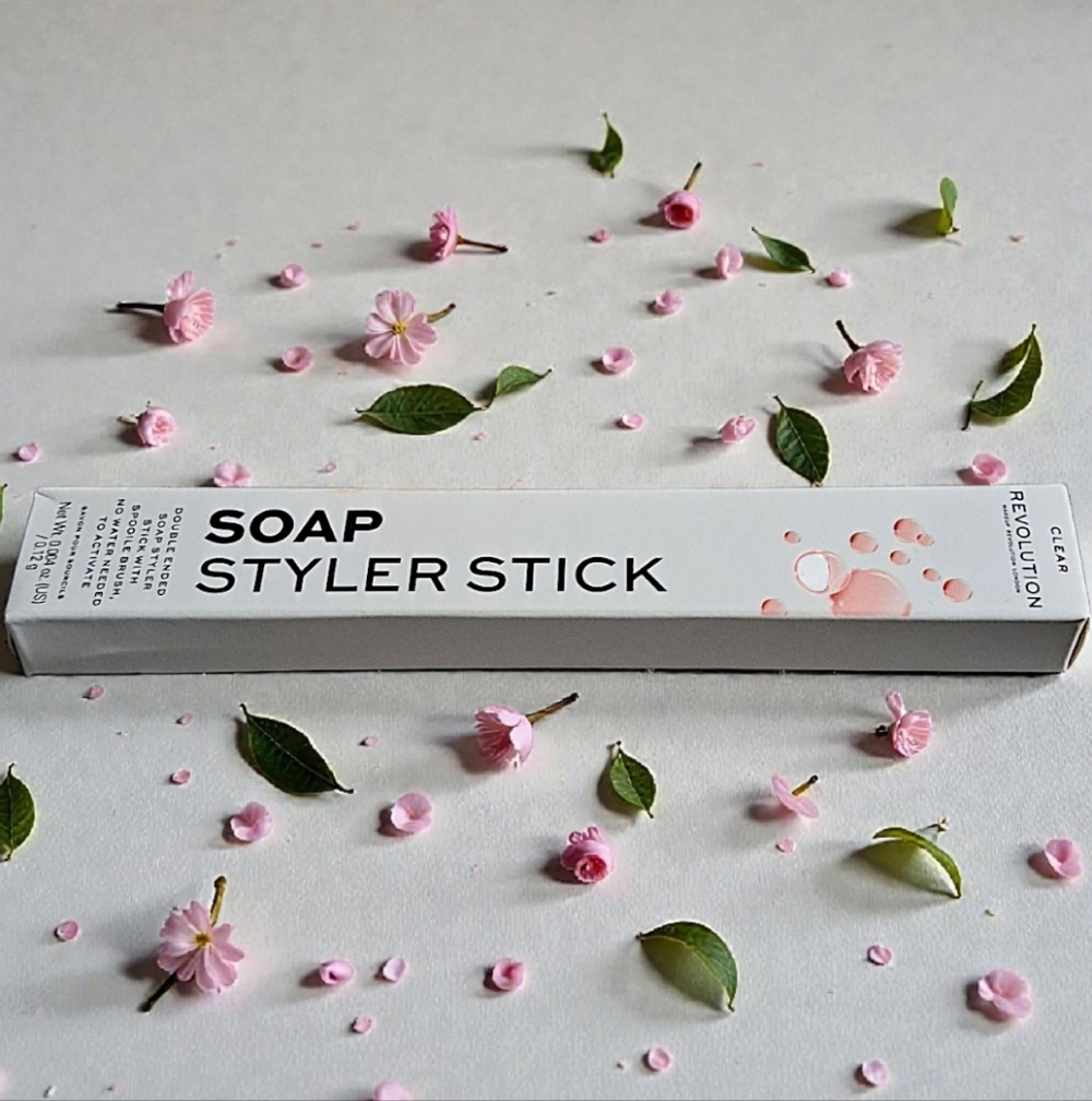 Revolution Soap Styler Stick in White and Pink